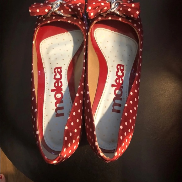 Beautiful red polkadot pinup shoes size 8 - Picture 7 of 8